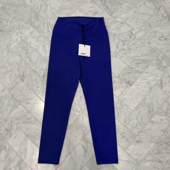BEACH RIOT NWT ayla high waisted blue 7/8 slightly cropped leggings size large - Picture 7 of 11